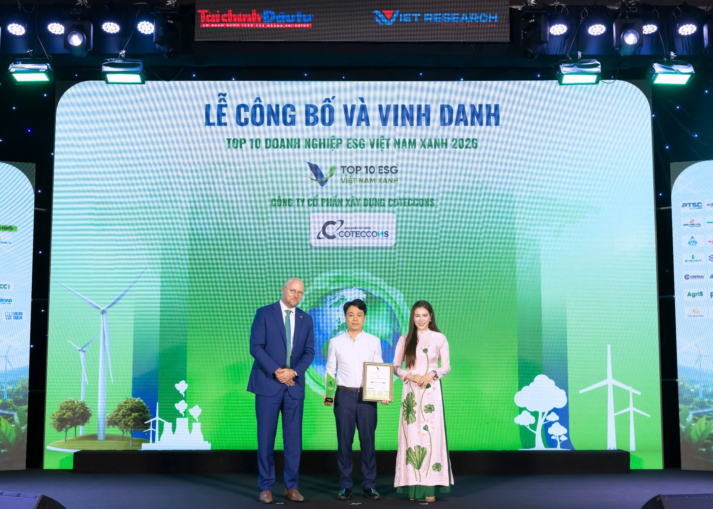 COTECCONS AND UNICONS HONORED FOR THE SECOND CONSECUTIVE YEAR IN THE TOP 10 VIETNAM GREEN ESG COMPANIES 2026 – CONSTRUCTION INDUSTRY